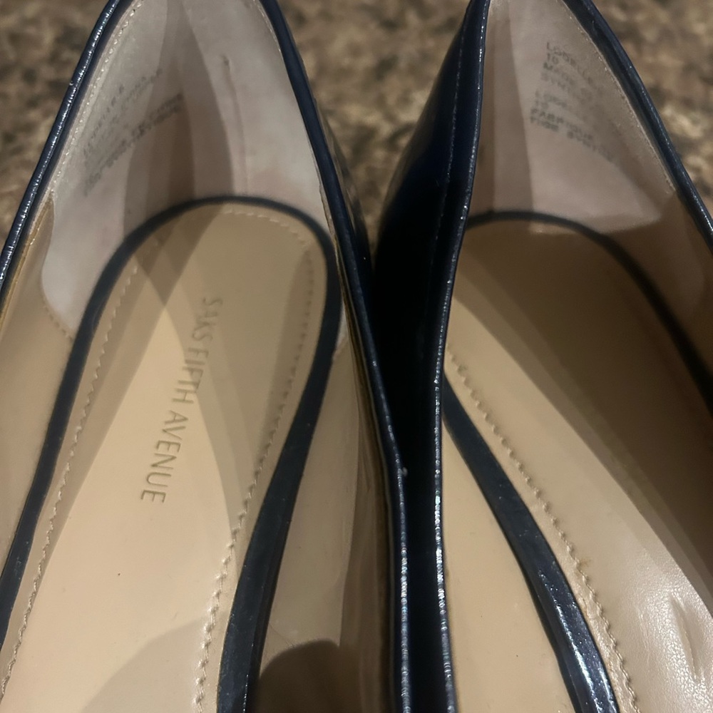 Saks fifth avenue patent loafers size 10 - Picture 6 of 9